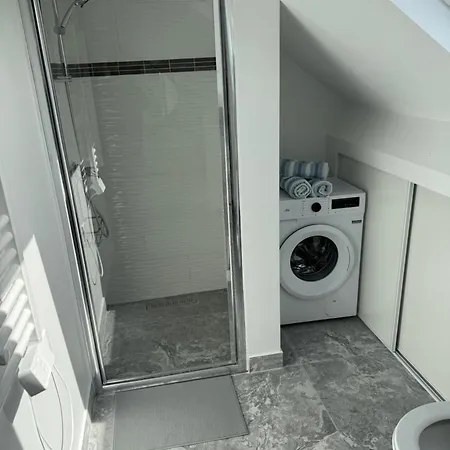 3 Apartman *